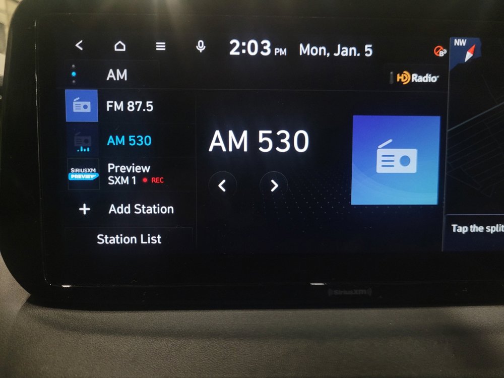 Used 2023 Hyundai Santa Fe SEL image 25