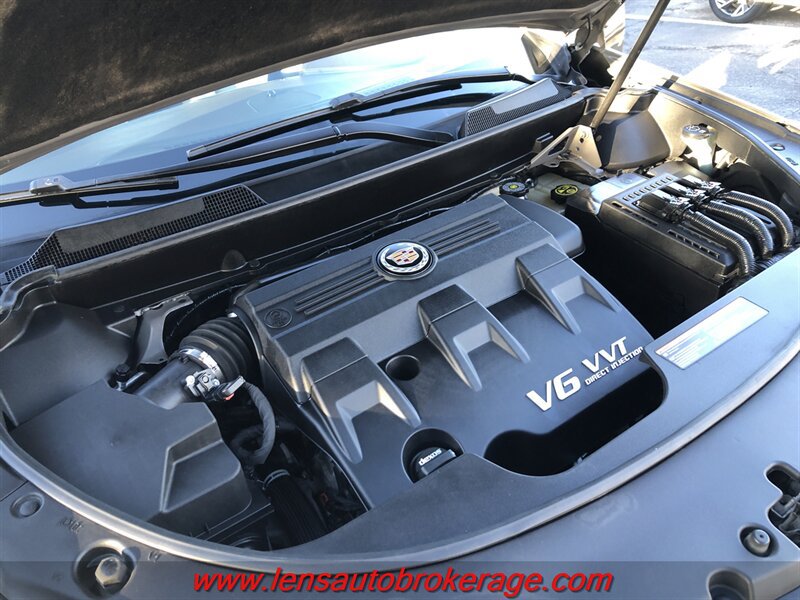 Used 2015 Cadillac SRX Performance w/ Driver Awareness Package AWD/4WD image 25