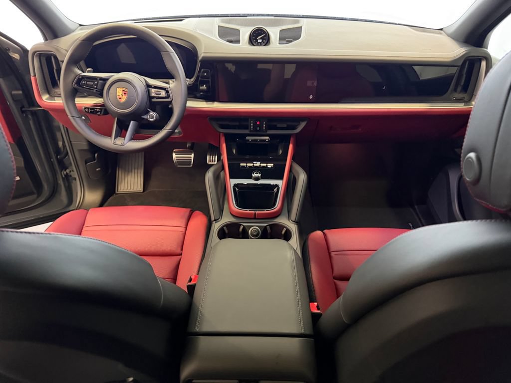 New 2026 Porsche Cayenne S AWD/4WD image 17