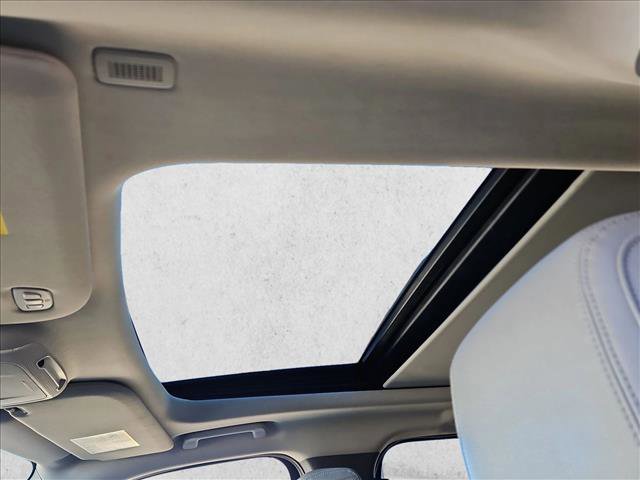 Used 2021 Ford Expedition Max Limited image 16