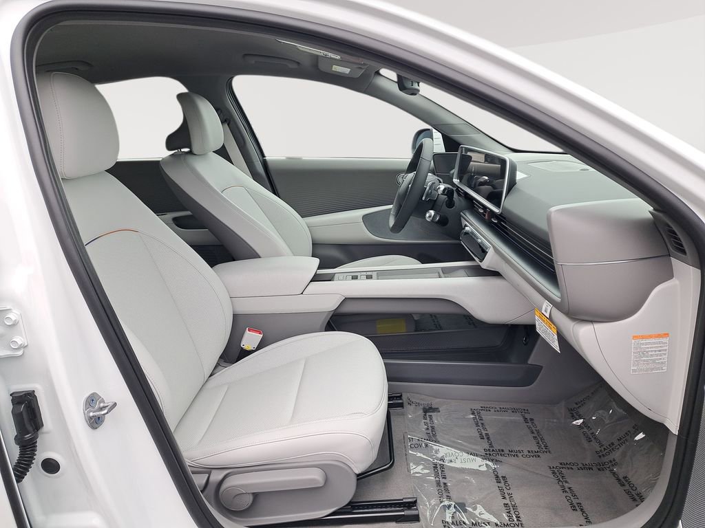 New 2025 Hyundai Ioniq 6 SEL AWD/4WD image 18