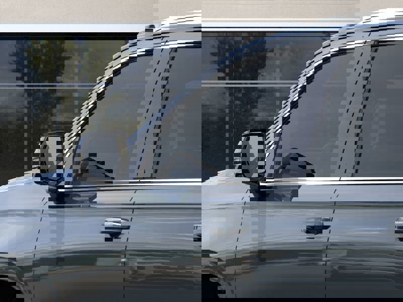 New 2026 Cadillac Escalade ESV Luxury image 12