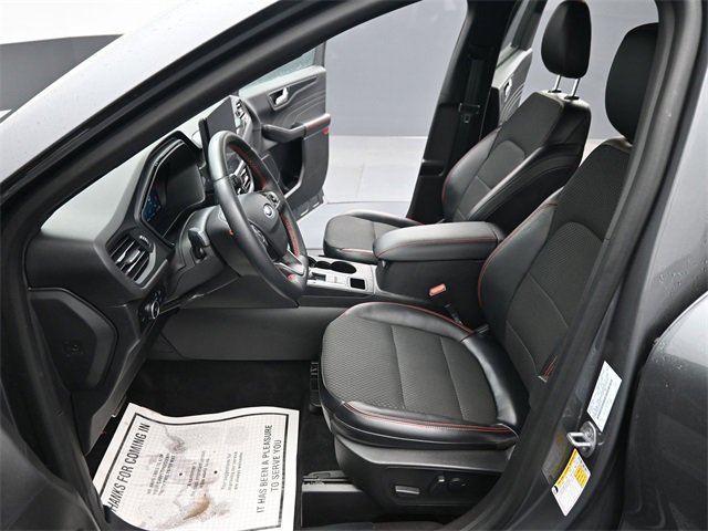 Used 2023 Ford Escape ST-Line Select w/ Tech Pack #2 image 13