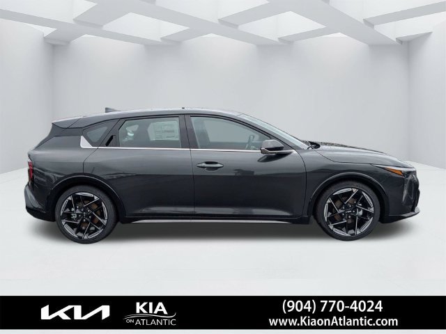 New 2026 Kia K4 GT-Line FWD image 2