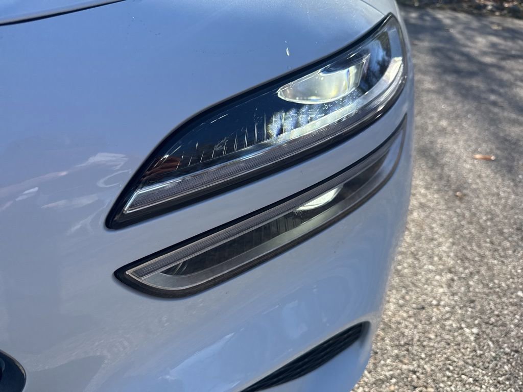 New 2025 Genesis G70 2.5T image 3