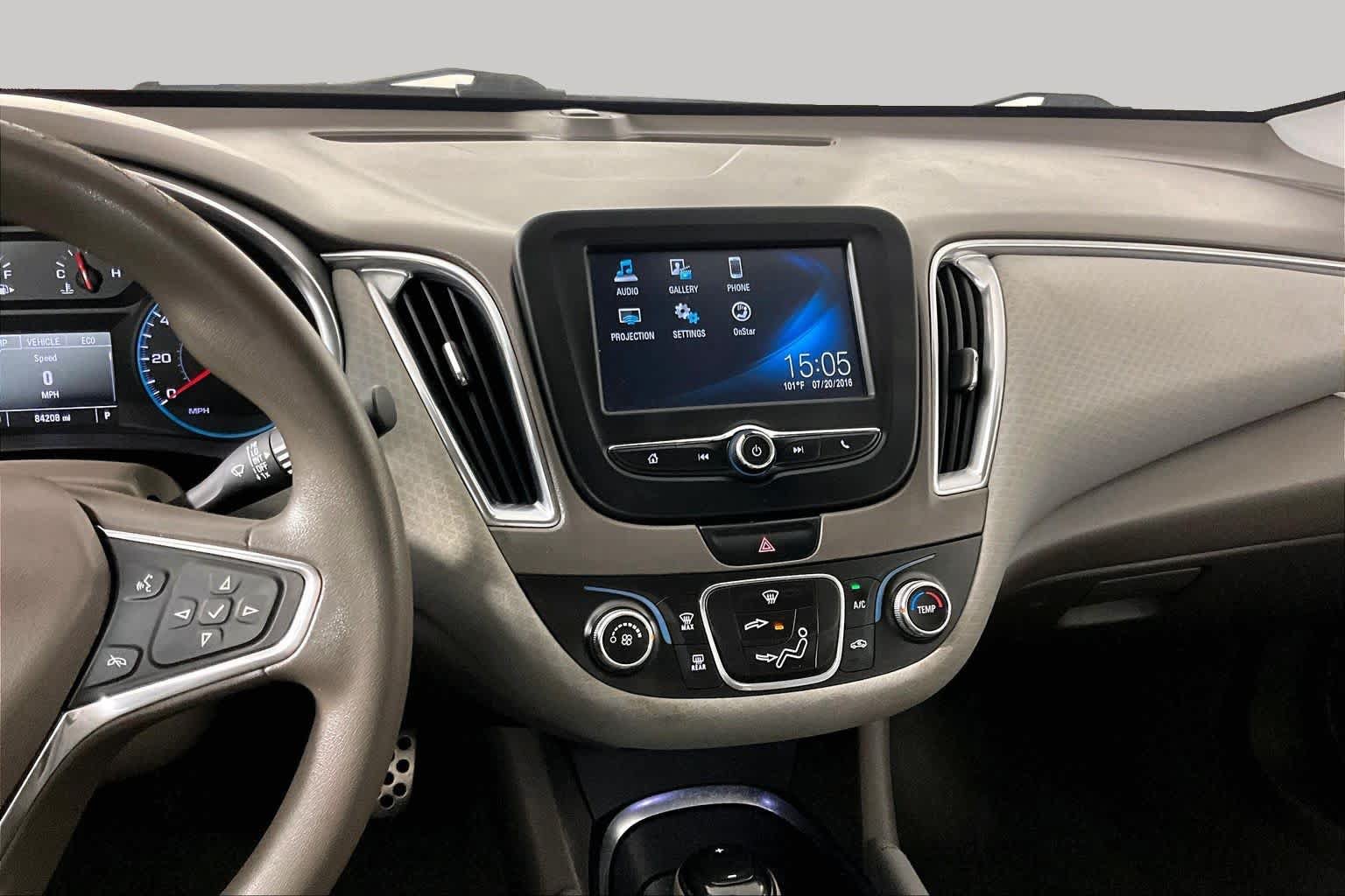Used 2016 Chevrolet Malibu LT FWD image 6