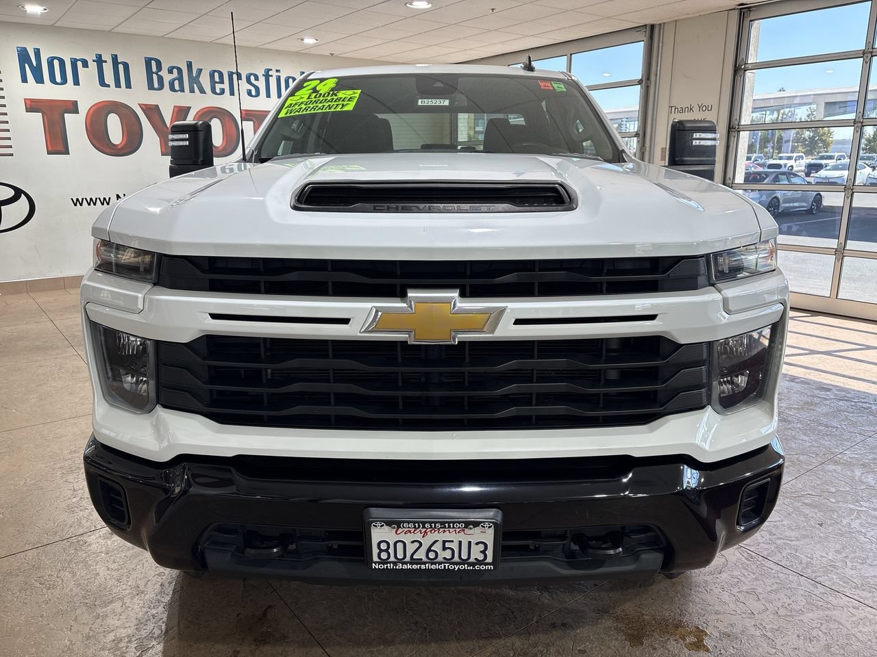 Used 2024 Chevrolet Silverado 2500 Custom w/ Custom Value Package RWD image 5