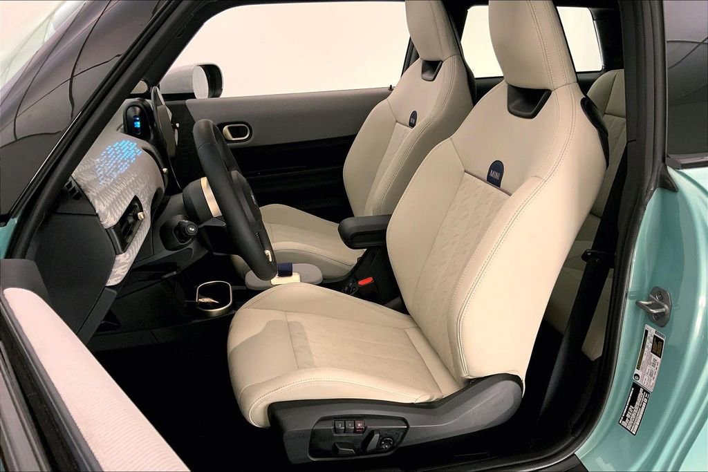 Certified 2025 MINI Cooper S image 13