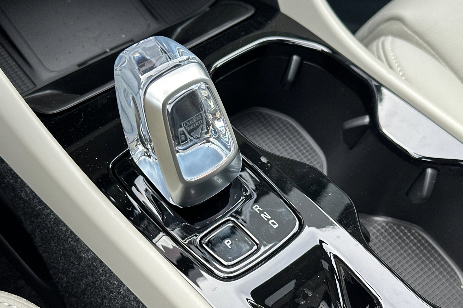 New 2026 Volvo XC40 B5 Plus AWD/4WD image 19