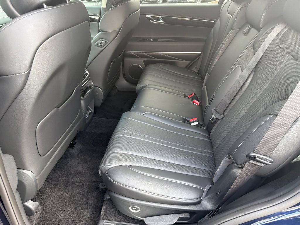 New 2026 Genesis GV80 2.5T Standard AWD/4WD image 23