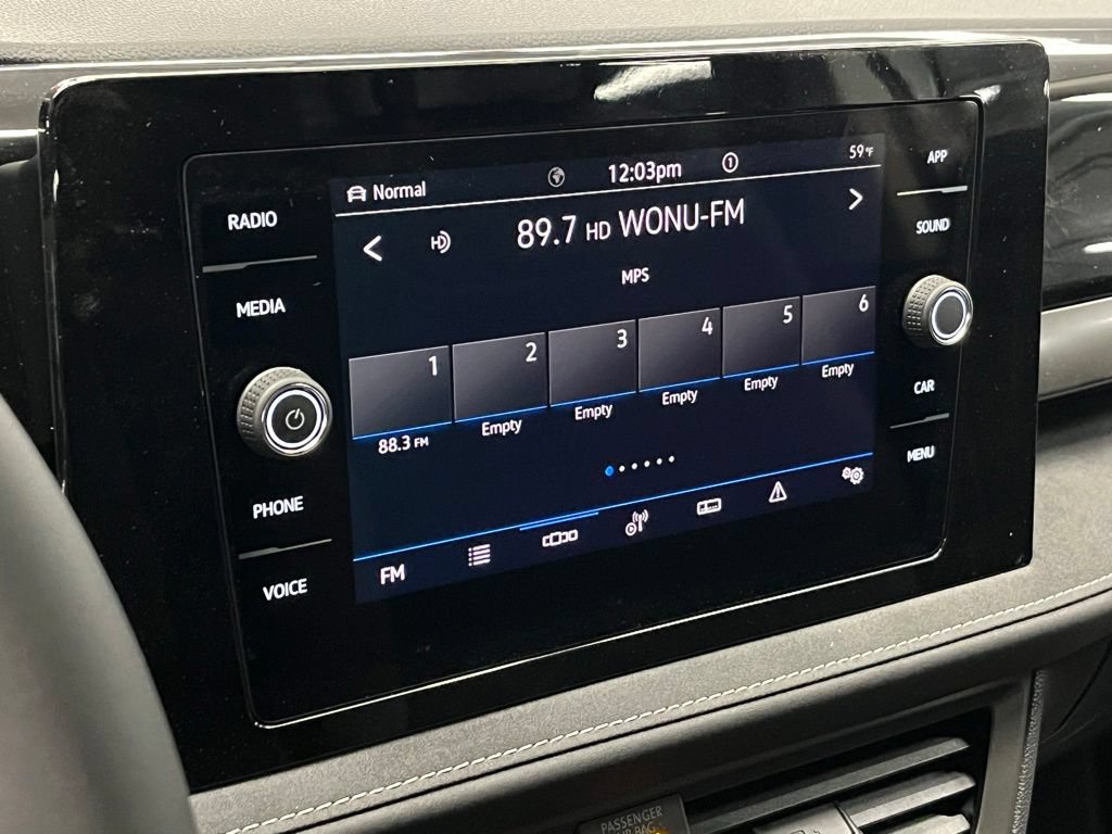 New 2026 Volkswagen Taos SE AWD/4WD image 28