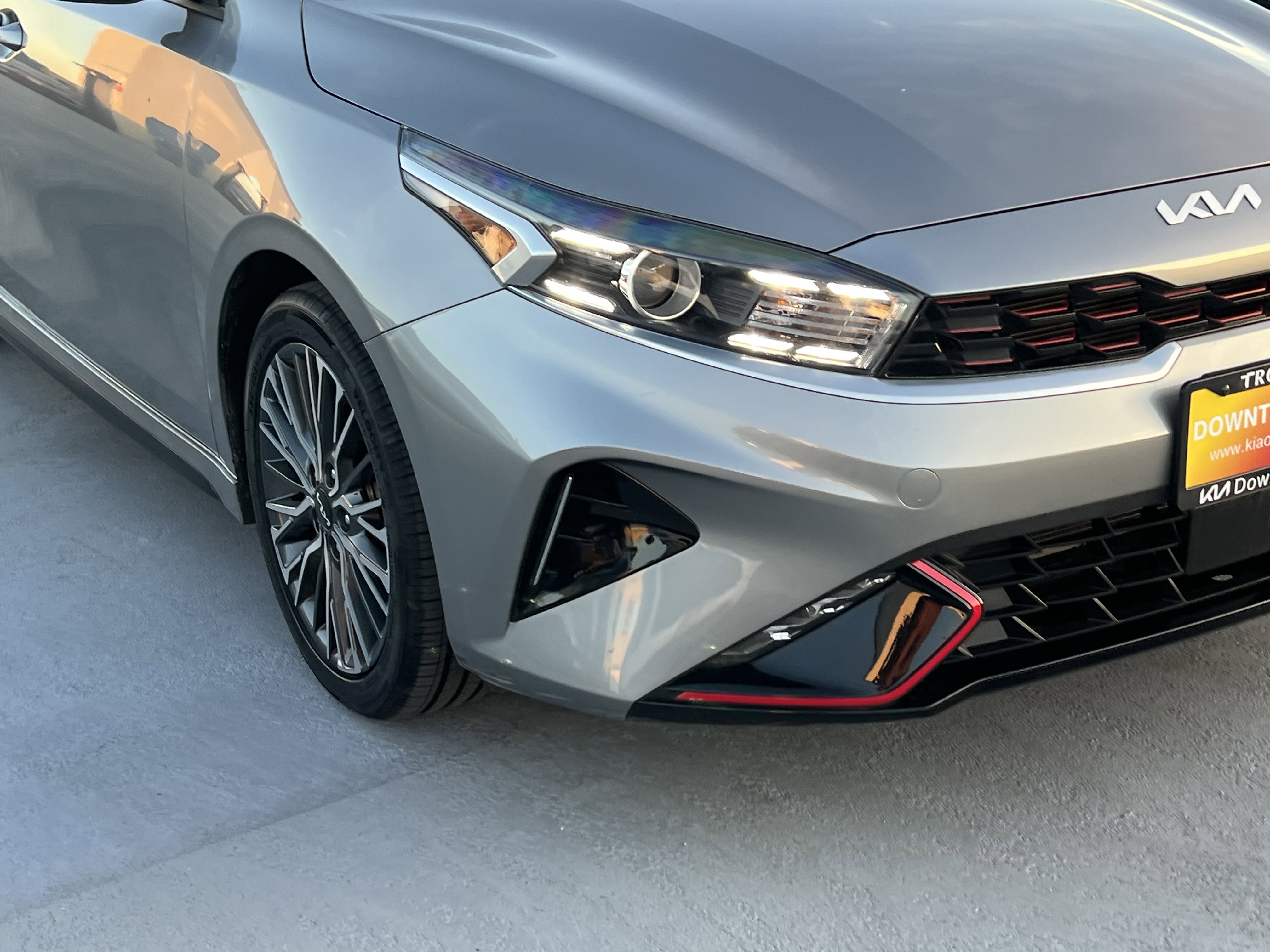 Certified 2024 Kia Forte GT-Line image 9