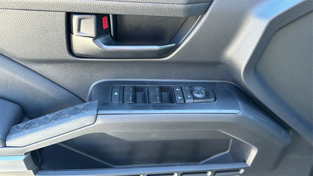 New 2025 Toyota Tacoma SR5 image 15
