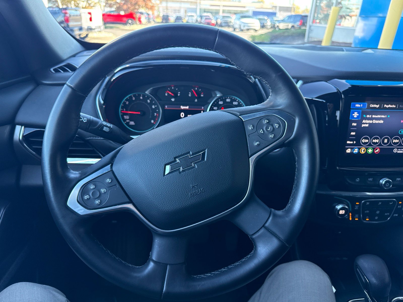 Used 2023 Chevrolet Traverse LT w/ Midnight/Sport Edition AWD/4WD image 23