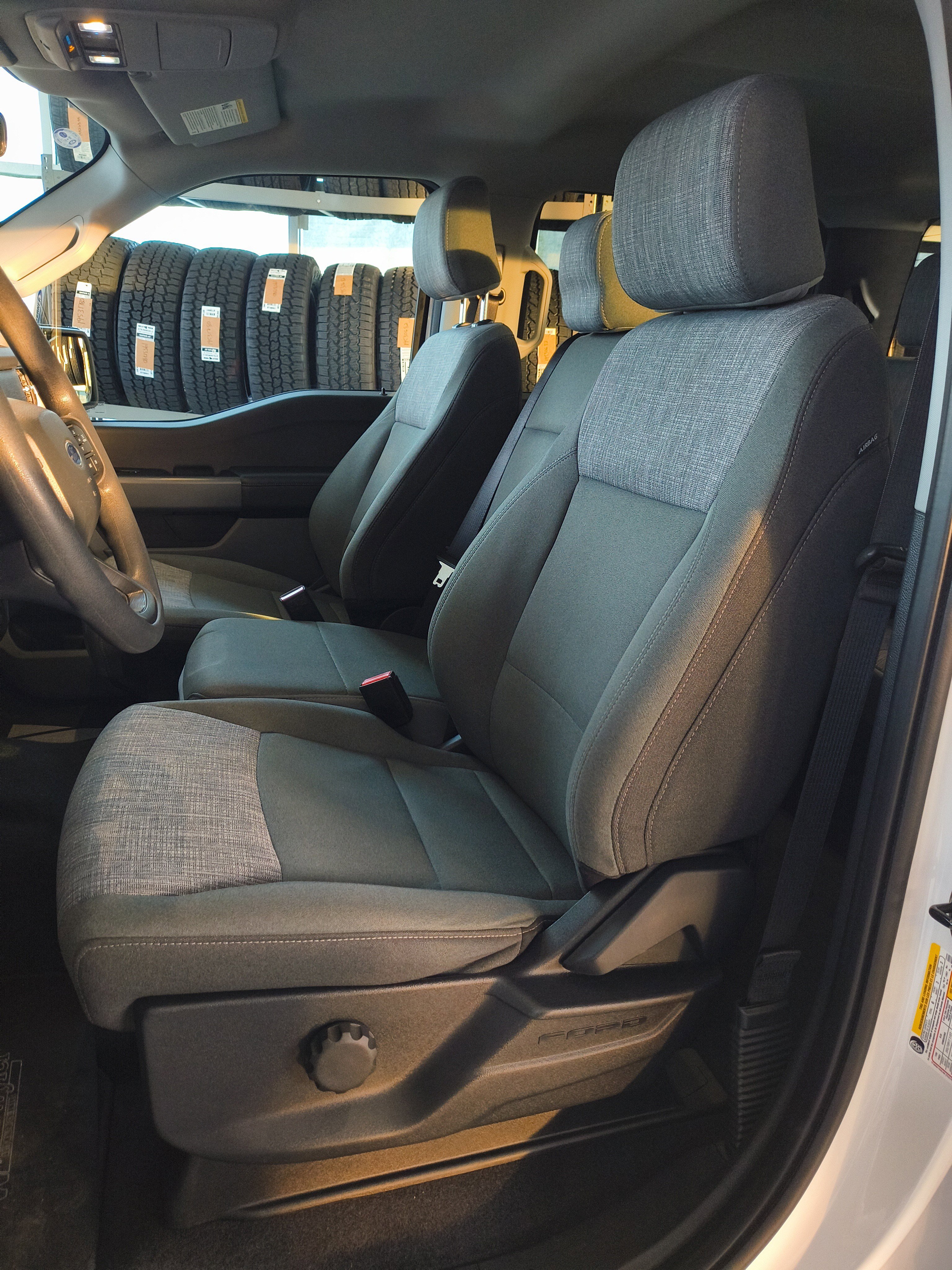 Used 2023 Ford F150 XLT image 8