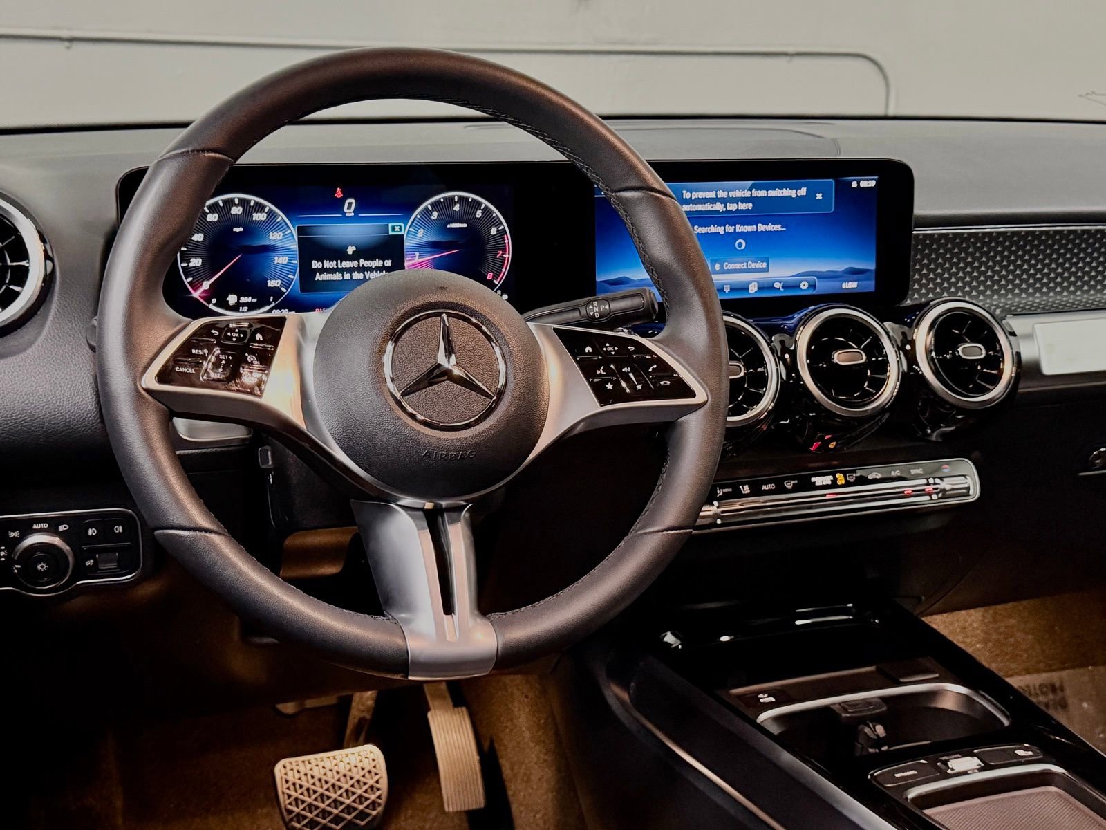 Certified 2026 Mercedes-Benz GLB 250 image 33