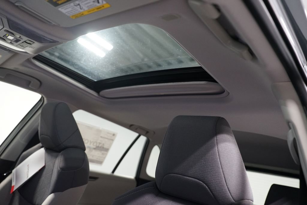 New 2025 Toyota RAV4 XLE image 34