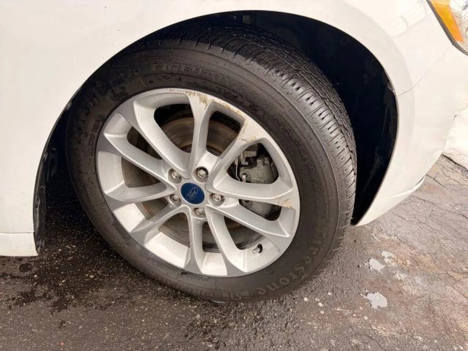 Used 2020 Ford Fusion SE image 43