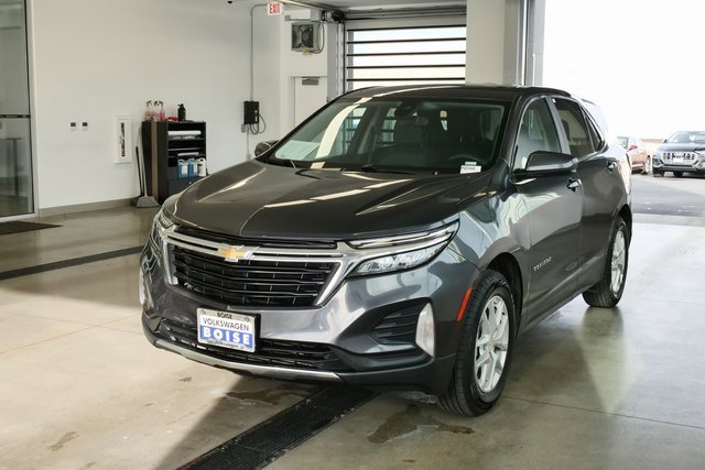 Used 2023 Chevrolet Equinox LT image 3