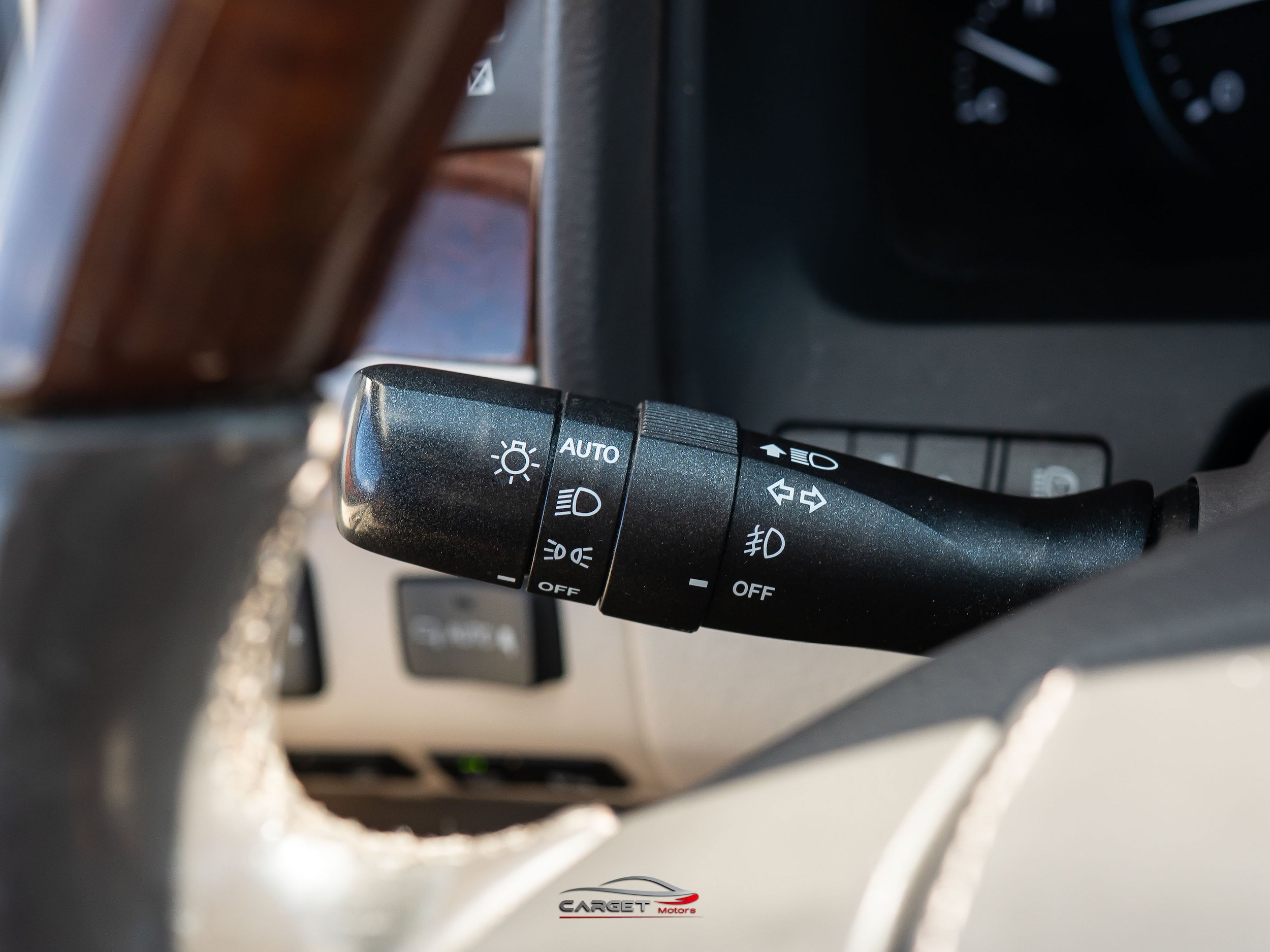 Used 2015 Lexus LS 460 AWD w/ Comfort Package image 26
