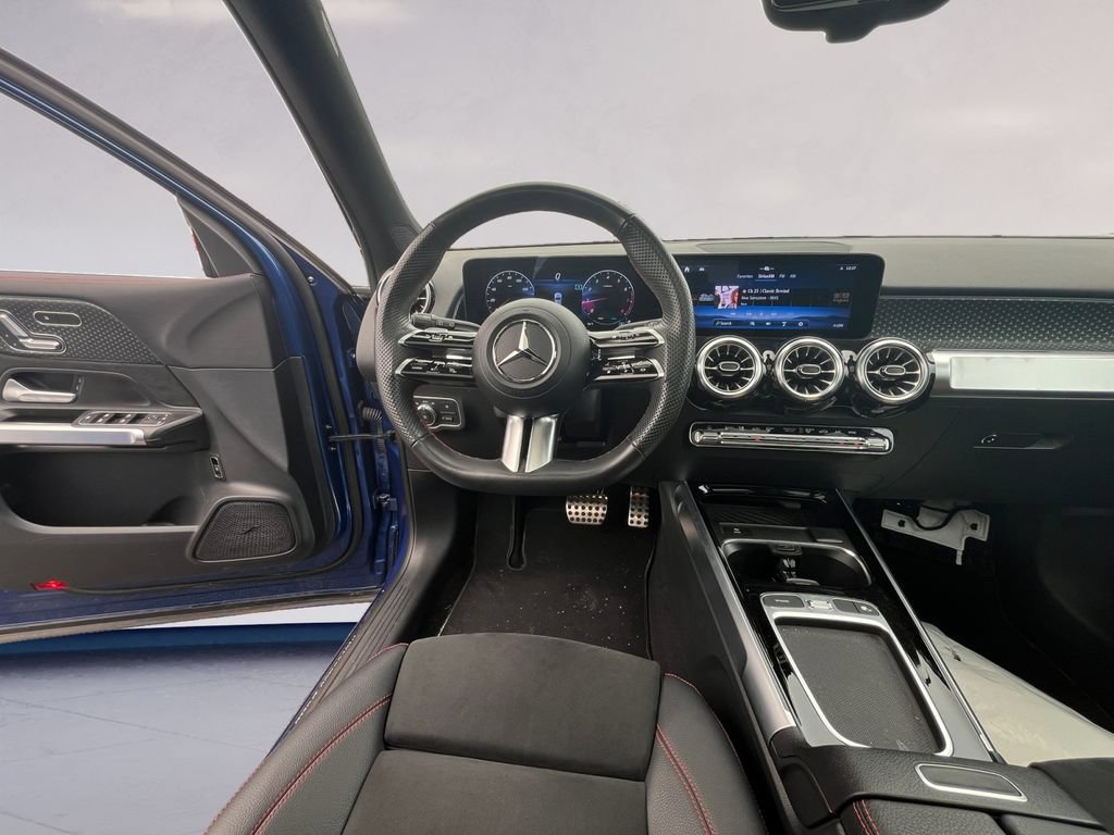Certified 2024 Mercedes-Benz GLB 250 4MATIC image 10