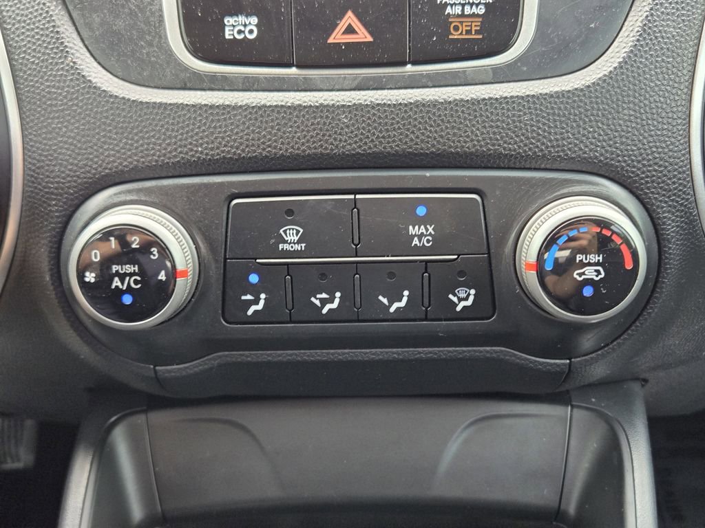 Used 2012 Hyundai Tucson GLS image 22