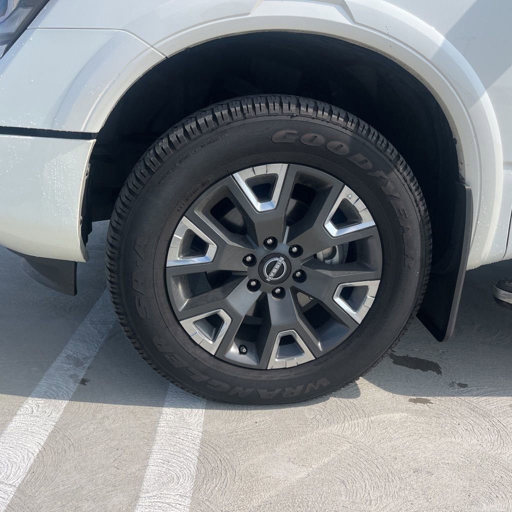 Certified 2023 Nissan Titan Platinum Reserve w/ Moonroof Package image 24