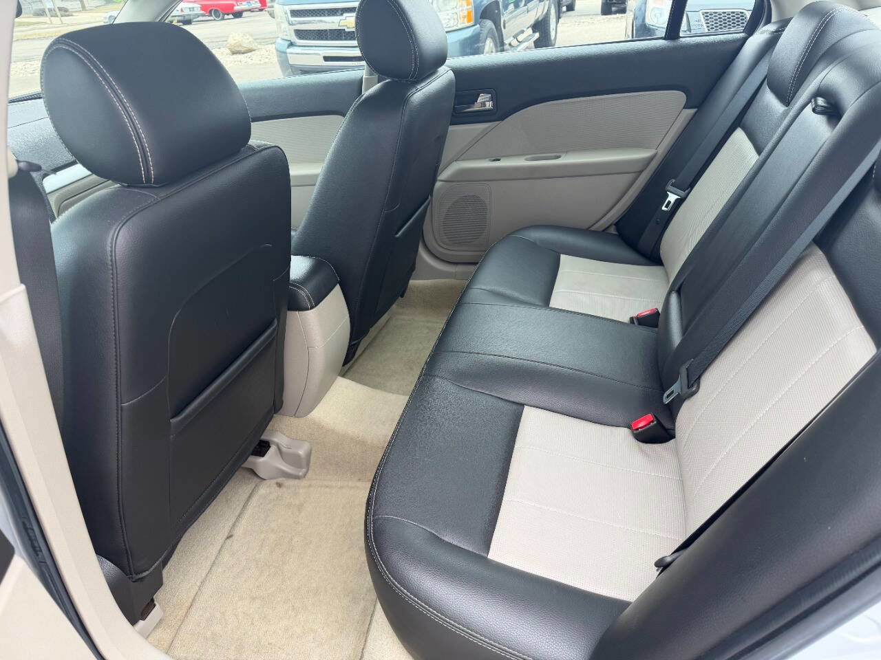 Used 2006 Mercury Milan Premier image 11