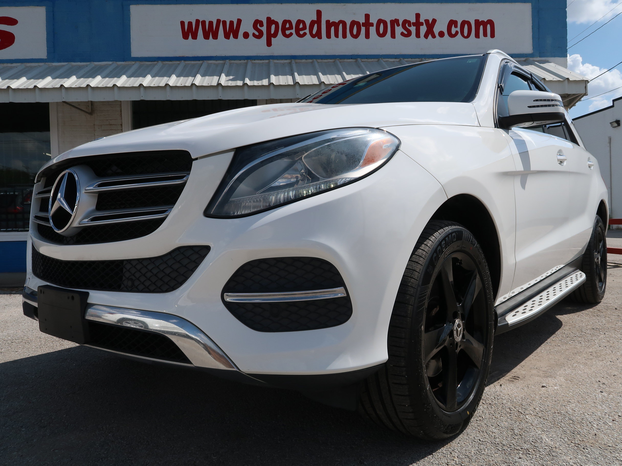 Used 2018 Mercedes-Benz GLE 350 image 5