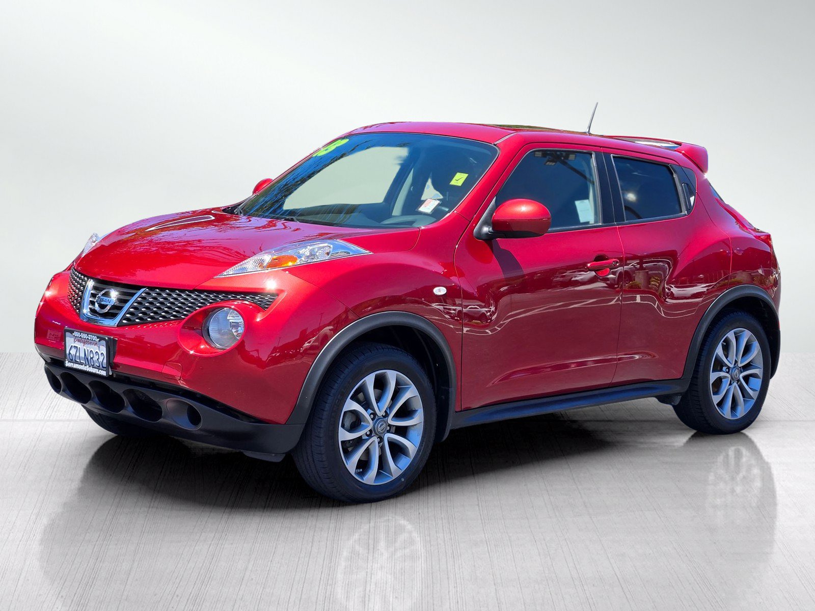 Used 2013 Nissan Juke SV w/ Sport Pkg AWD/4WD image 8