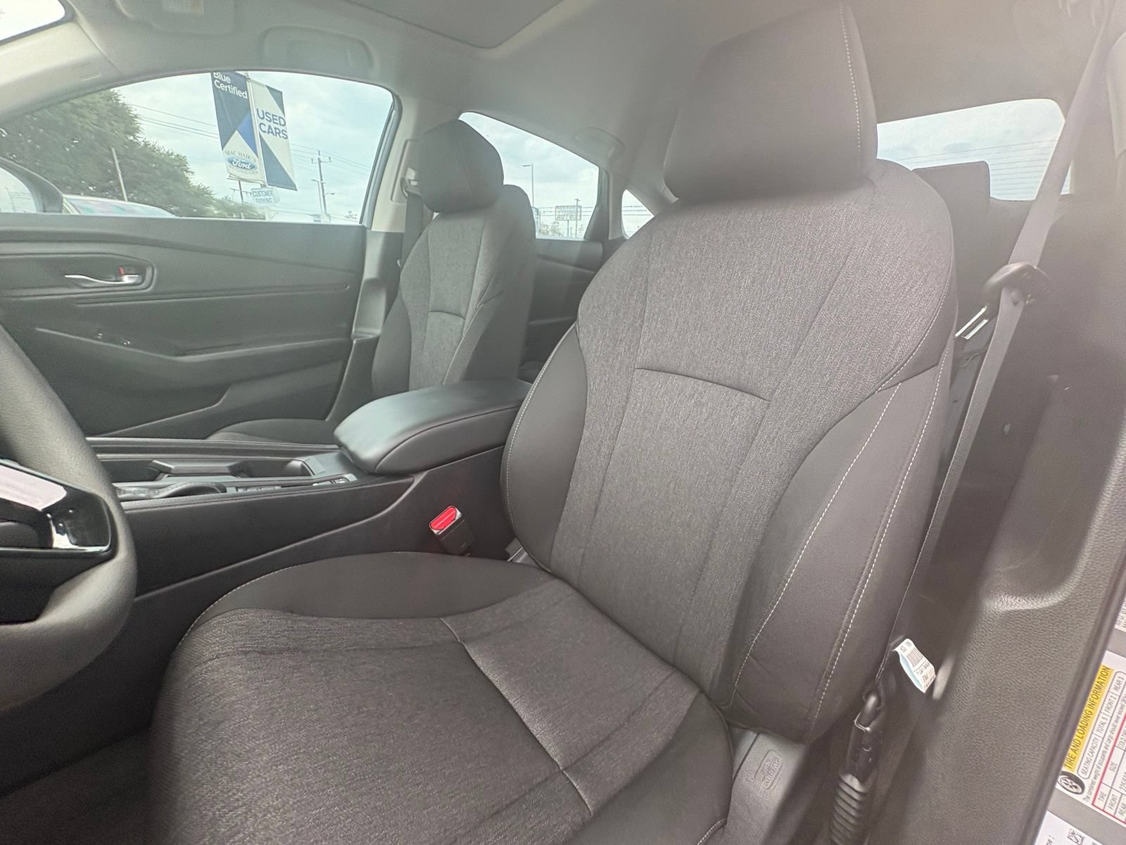 Used 2025 Honda Accord SE image 14