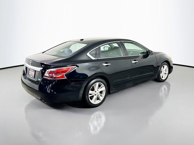 Used 2014 Nissan Altima 2.5 SV FWD image 6