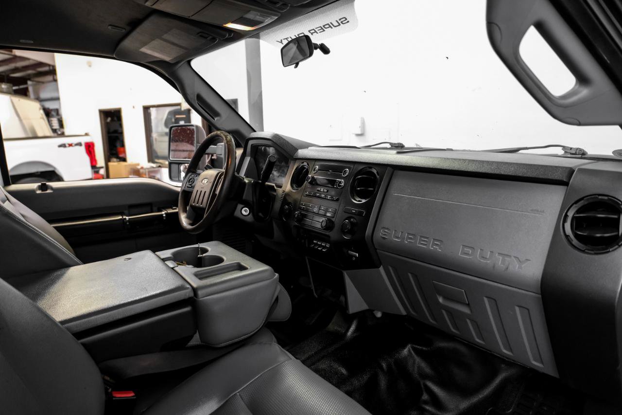 Used 2016 Ford F550 4x4 Crew Cab Super Duty image 10