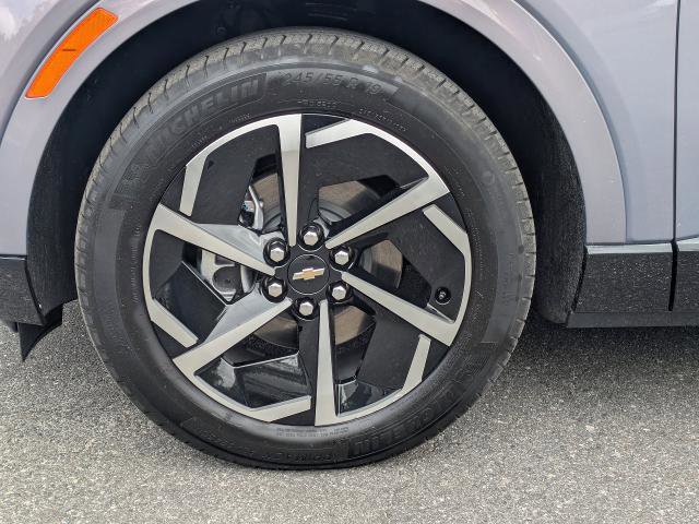 Certified 2025 Chevrolet Equinox EV LT FWD image 12
