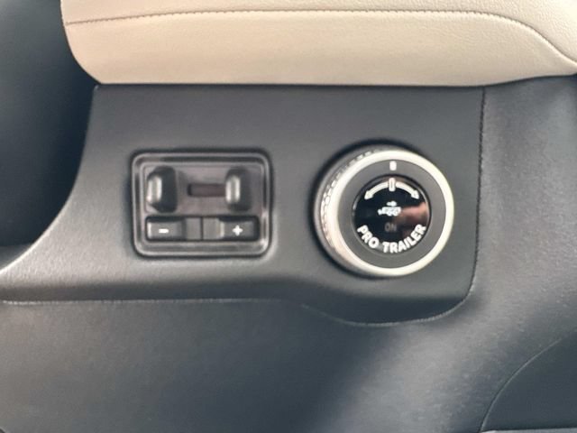 New 2026 Lincoln Navigator Reserve AWD/4WD image 22