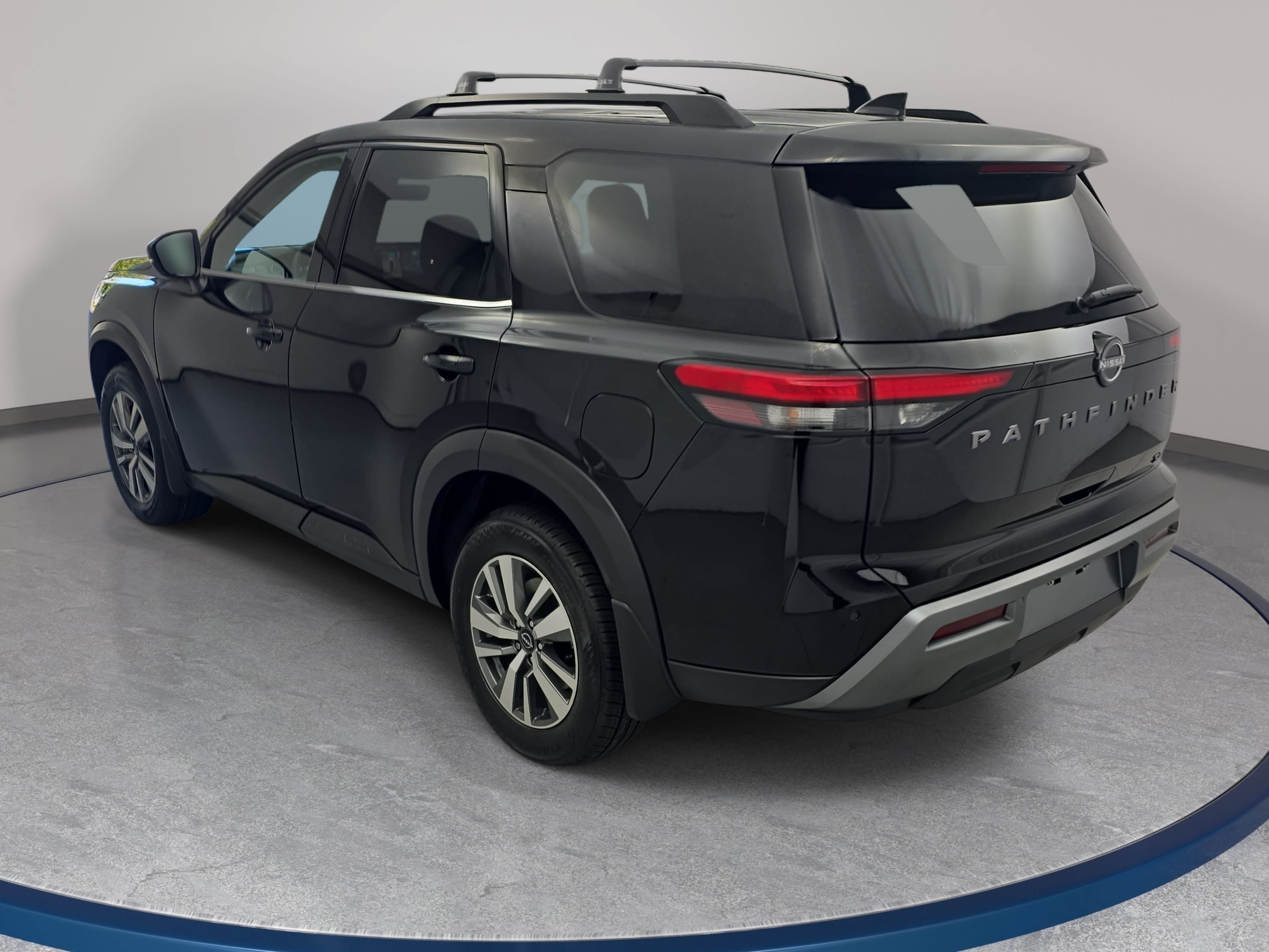 New 2026 Nissan Pathfinder SL FWD image 7