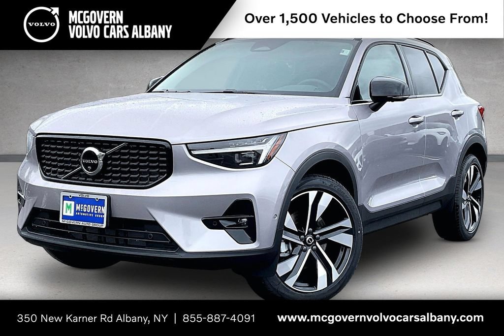 New 2026 Volvo XC40 B5 Ultra w/ Protection Package Premier AWD/4WD image 1