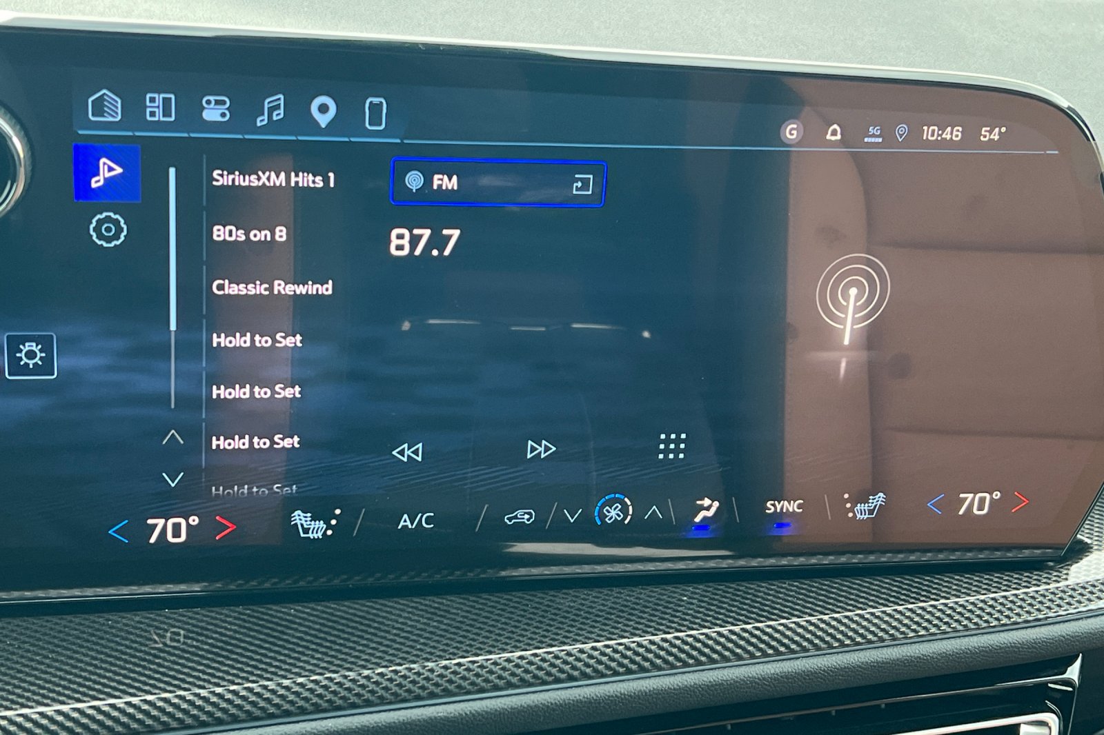 New 2027 Chevrolet Traverse Z71 w/ Enhanced Driving Package AWD/4WD image 16
