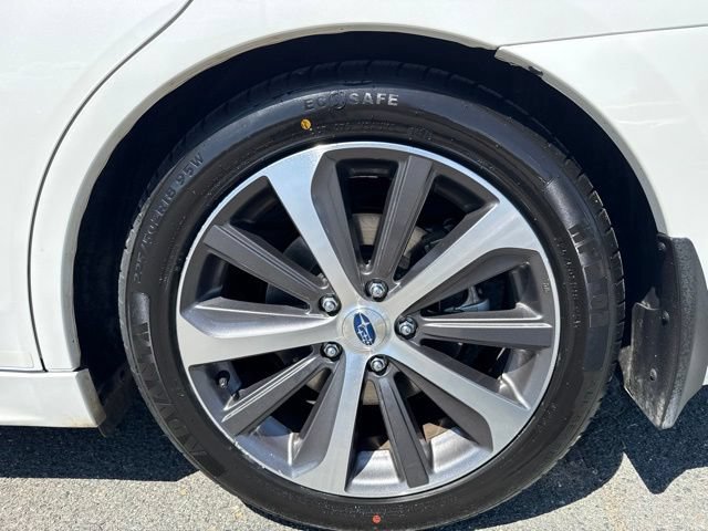 Used 2017 Subaru Legacy 2.5i Limited AWD/4WD image 27
