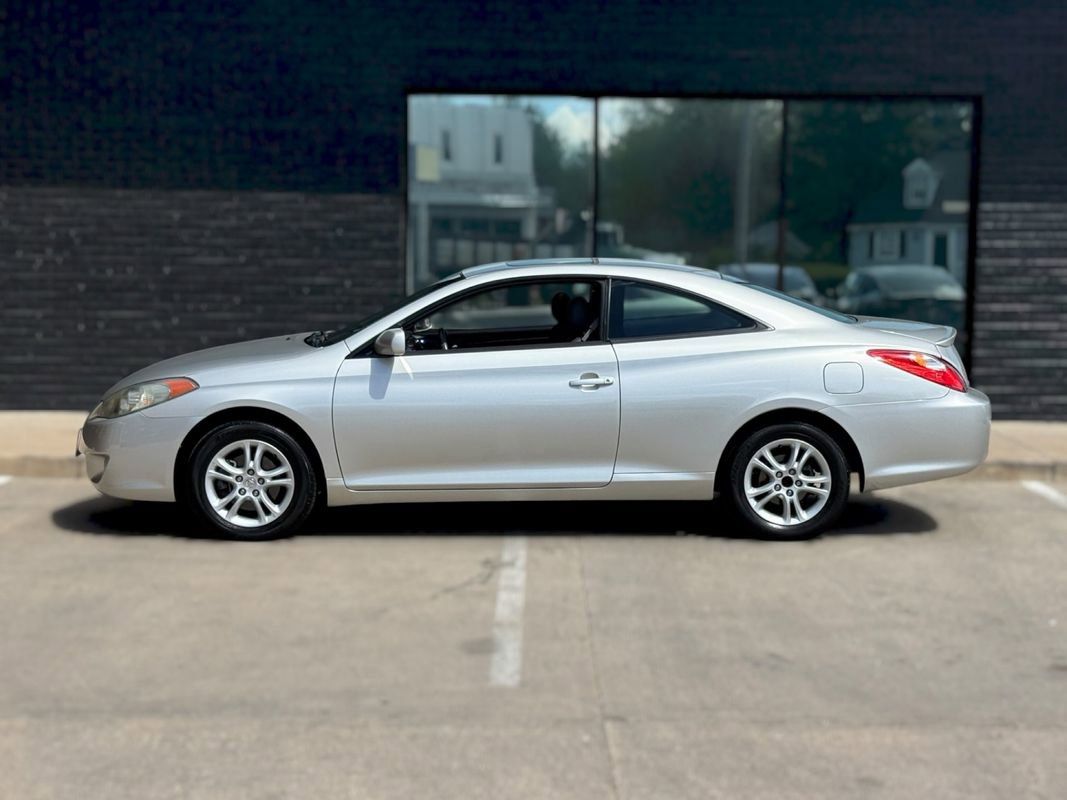 Used 2004 Toyota Solara SE FWD image 14