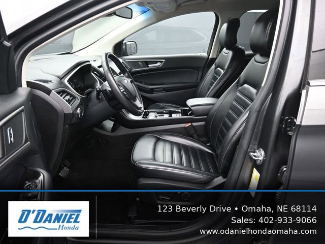 Used 2019 Ford Edge SEL w/ Equipment Group 201A AWD/4WD image 25