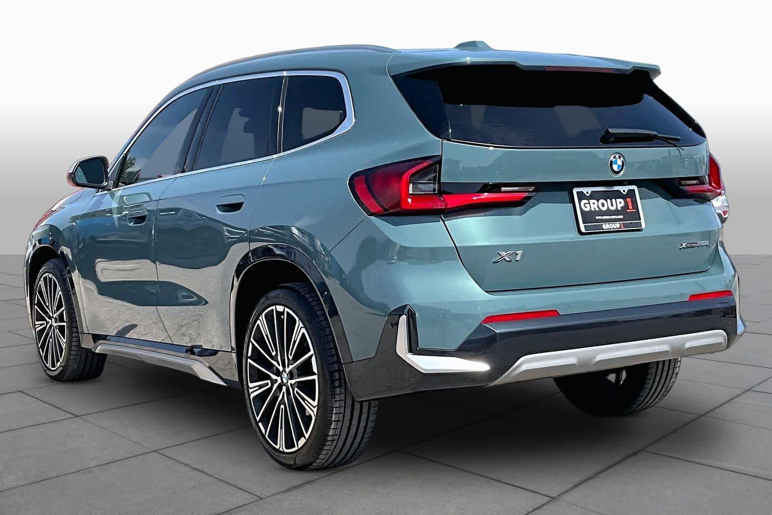 Used 2024 BMW X1 xDrive28i w/ Convenience Package AWD/4WD image 12