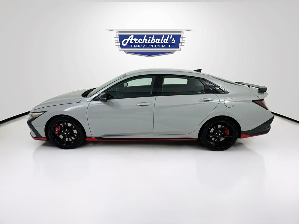 Used 2025 Hyundai Elantra N FWD image 5