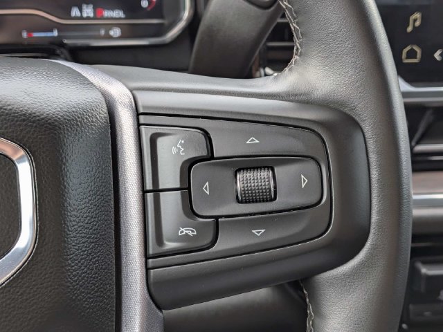 Used 2025 GMC Sierra 1500 SLT AWD/4WD image 24