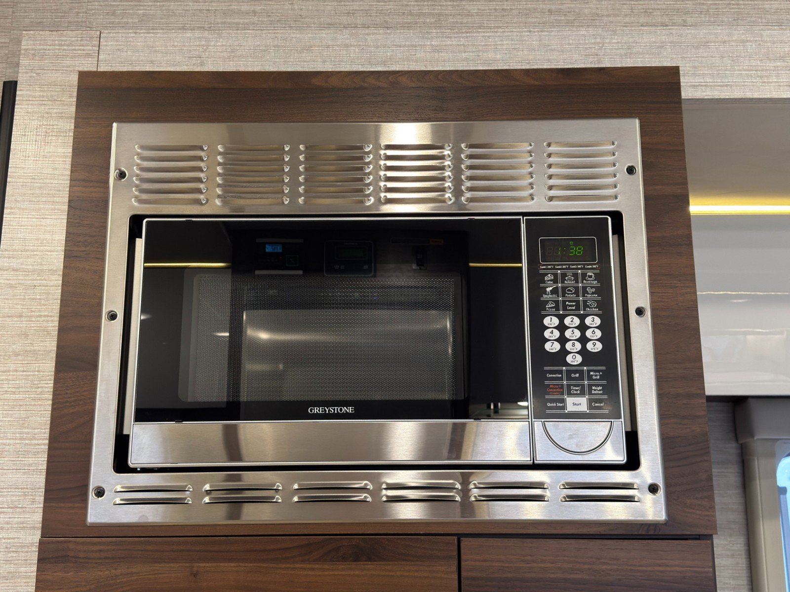 Used 2021 Mercedes-Benz Sprinter 3500 w/ Acoustic Package image 62