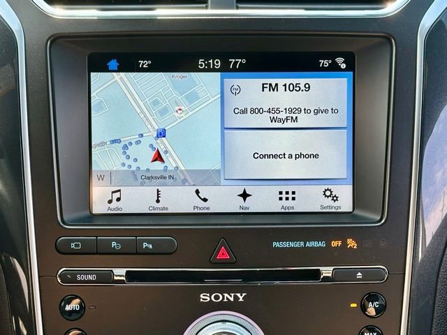 Used 2017 Ford Explorer Limited w/ Equipment Group 301A AWD/4WD image 29