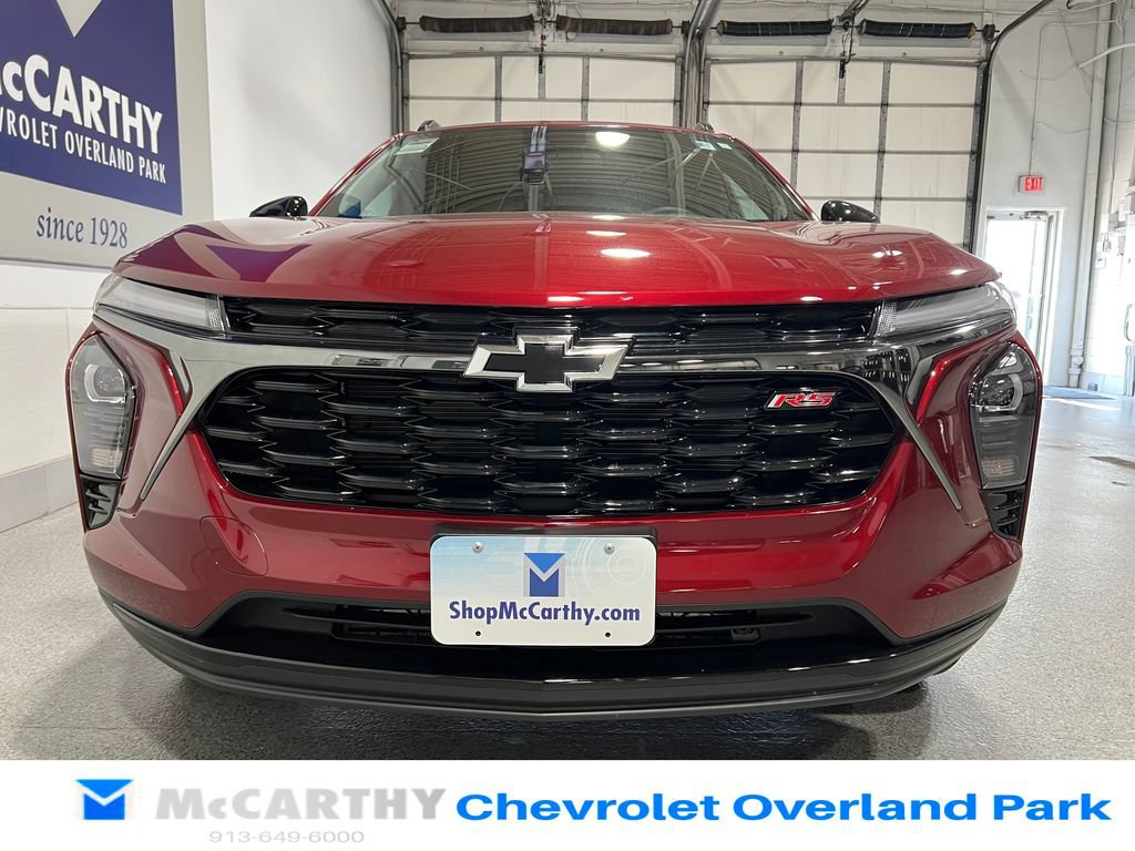 Used 2025 Chevrolet Trax RS w/ Driver Confidence Package FWD image 10