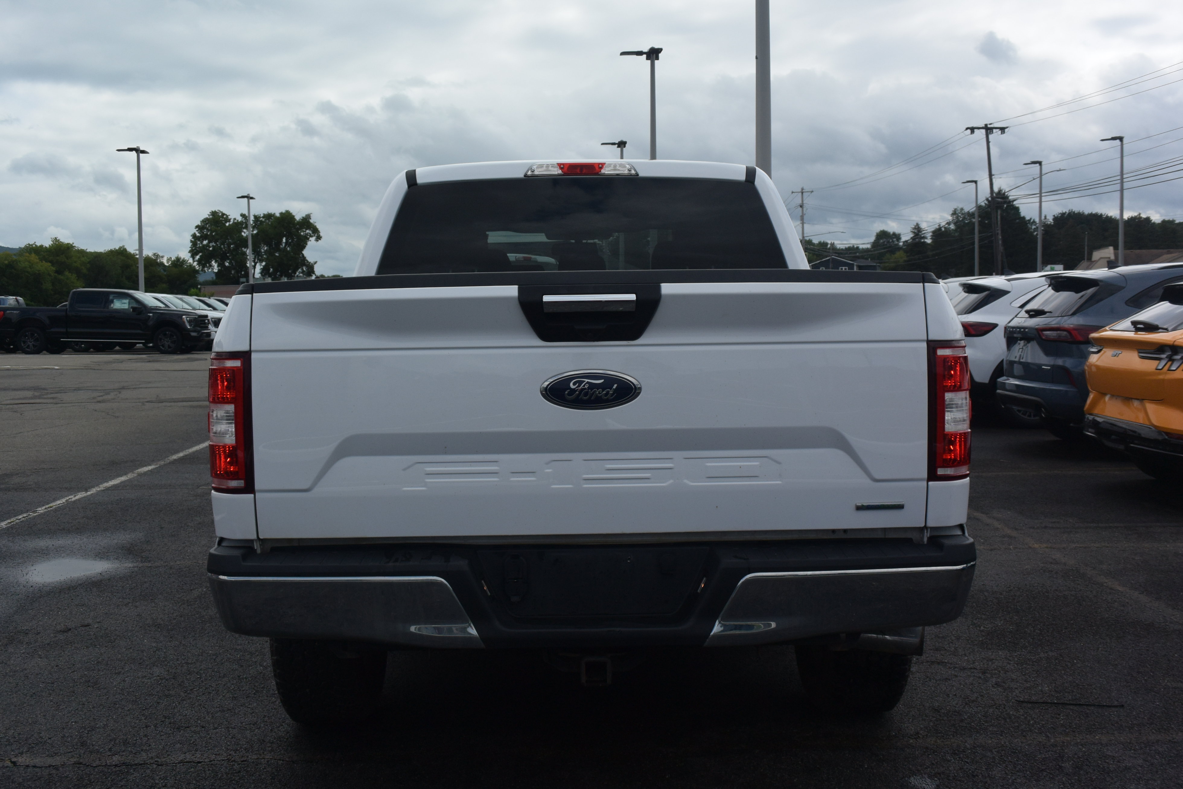 Certified 2019 Ford F150 XLT w/ Equipment Group 301A Mid AWD/4WD image 5