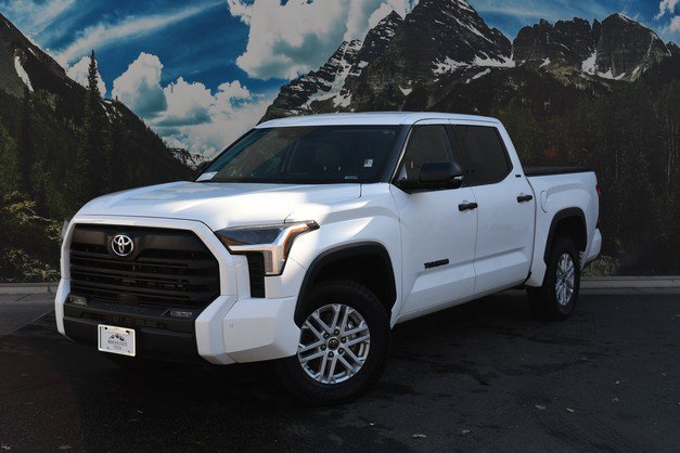 Used 2023 Toyota Tundra SR5 image 6