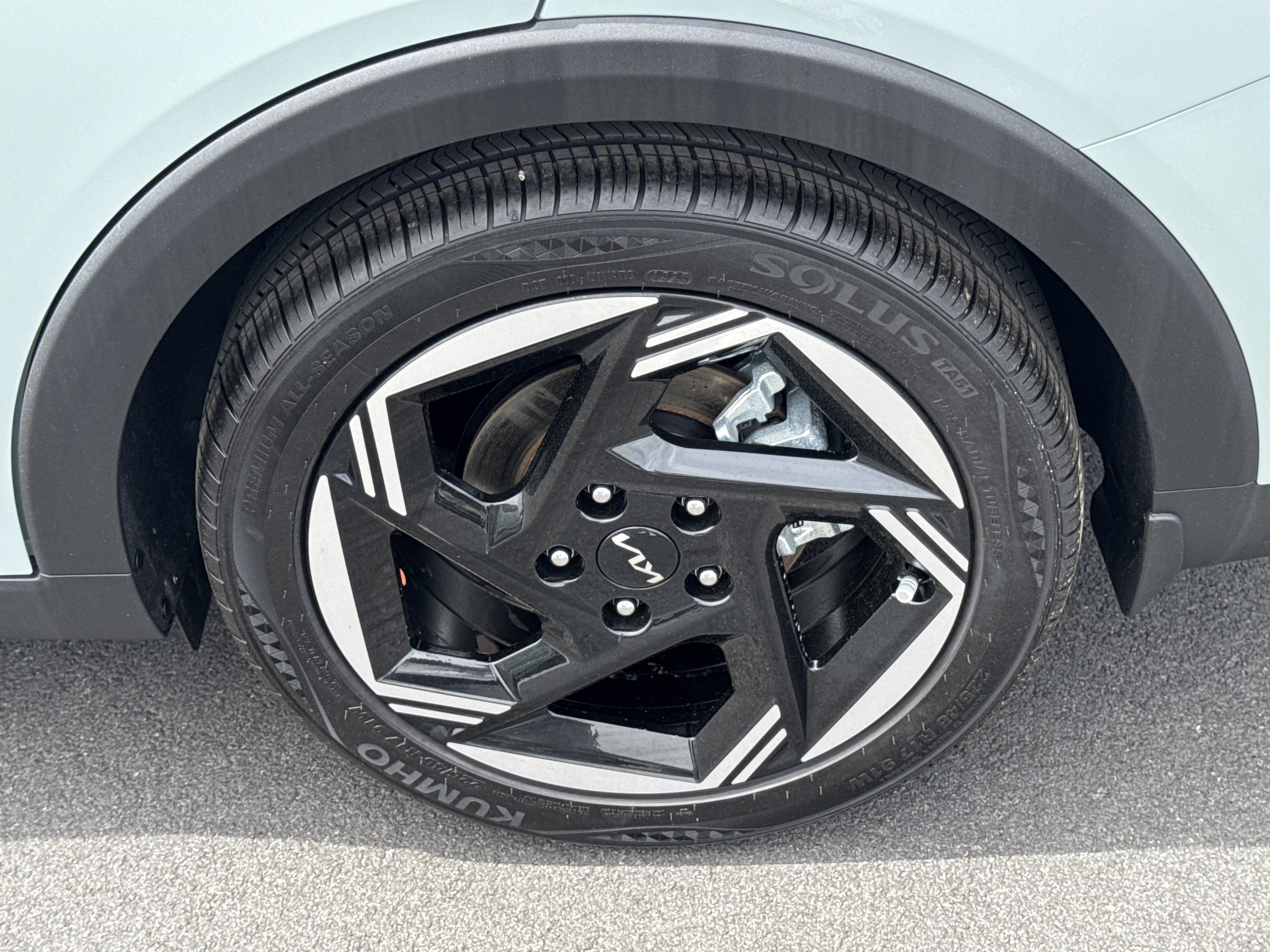 Certified 2025 Kia K4 EX image 19